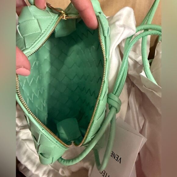 Bottega Veneta Mini Loop Camera Woven Bag in Mint Green NWT - Picture 4 of 7